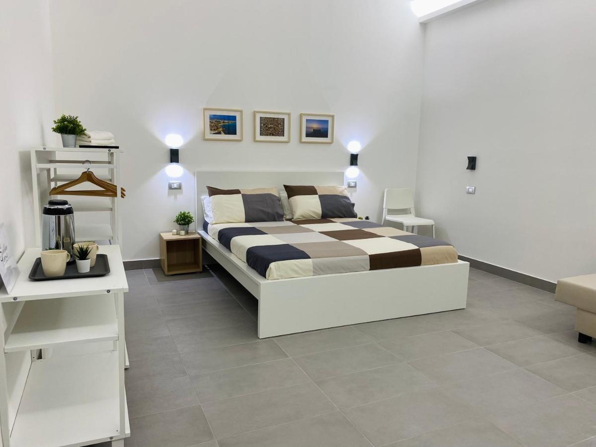 Sicilian Rooms อาโวลา ภายนอก รูปภาพ