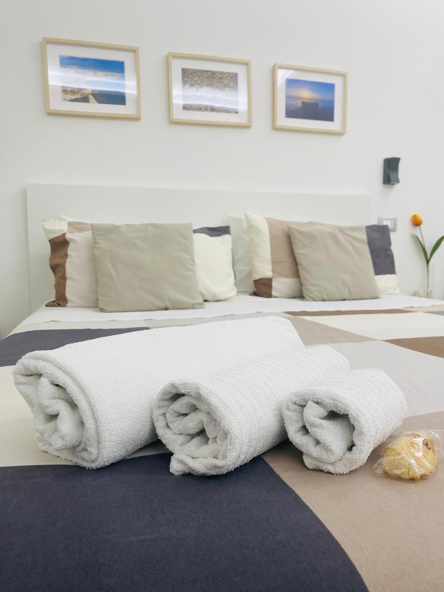 Sicilian Rooms อาโวลา ภายนอก รูปภาพ