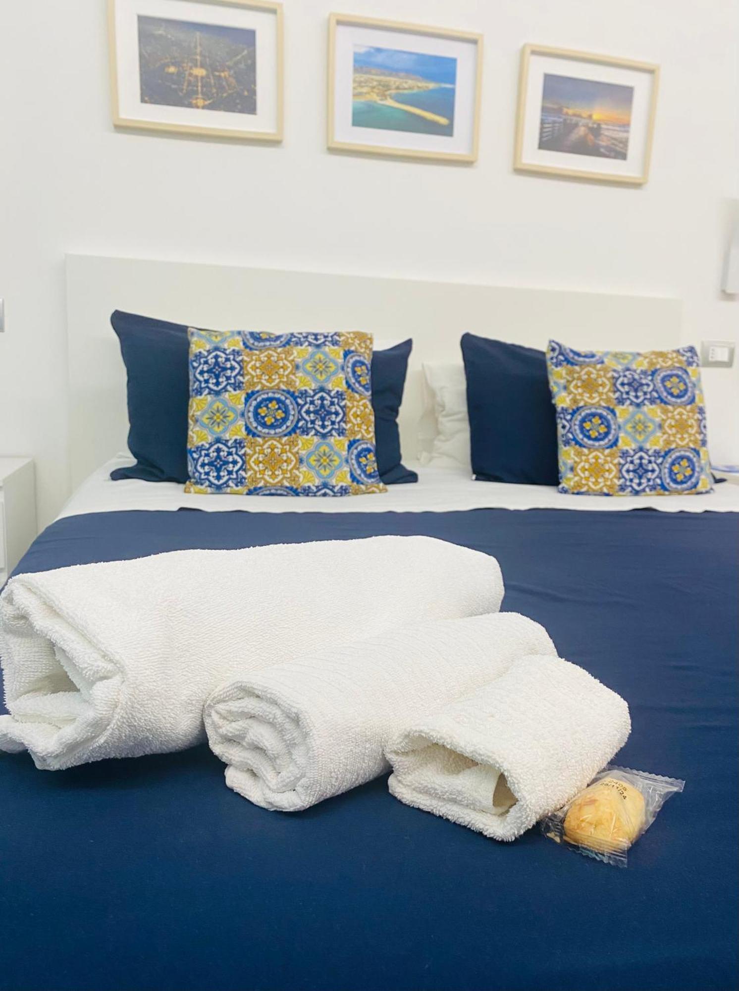 Sicilian Rooms อาโวลา ภายนอก รูปภาพ